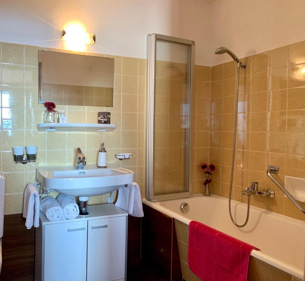 제펠드 인 티롤 Haus Lukas B&B 외부 사진